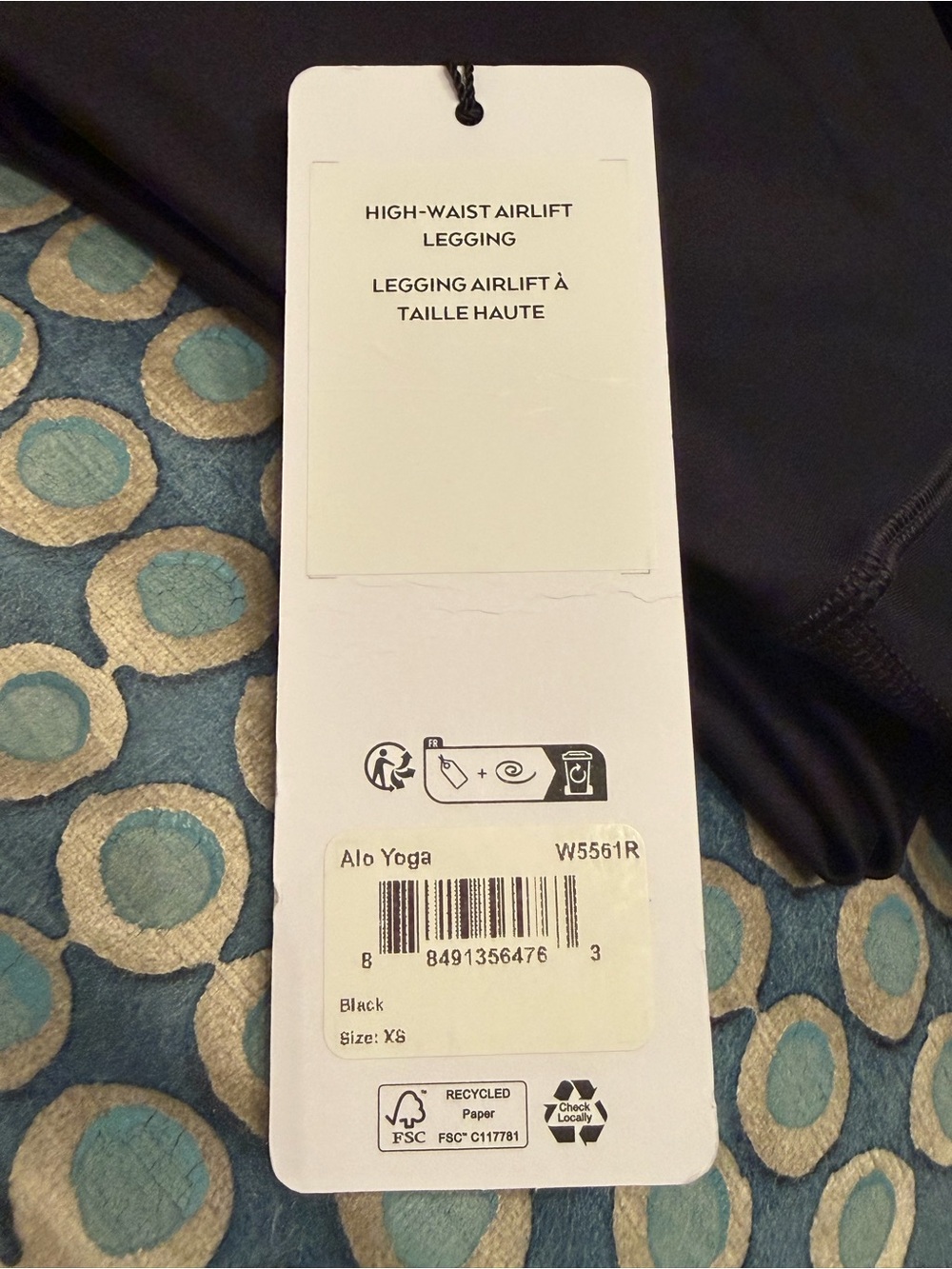 ALO air-lift Yoga Black High-Rise Leggings with Logo Waistband - Picture 4 of 4